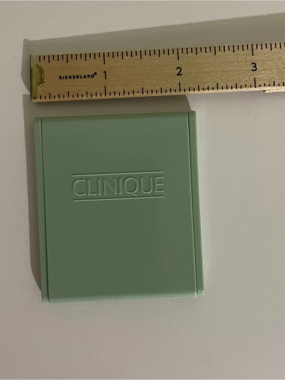 Clinique classic Clinique green folding compact mirror 2x2.25”